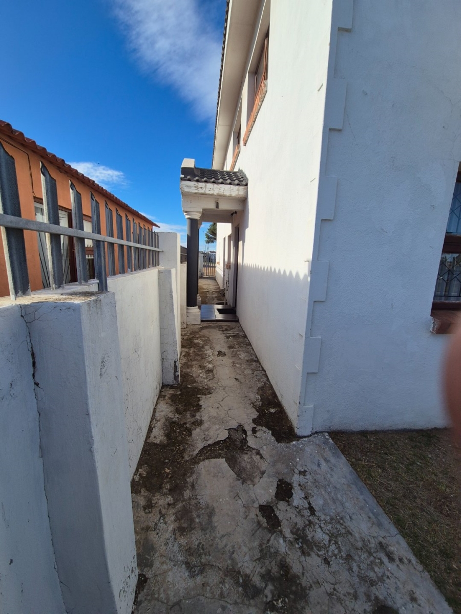5 Bedroom Property for Sale in Motherwell Eastern Cape